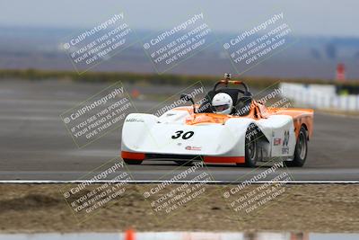 media/Nov-16-2025-CalClub SCCA (Sun) [[2975c16dfc]]/Group 3/Turn 1/